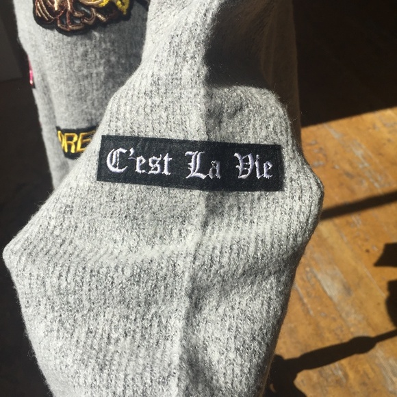 Grey decorative patchwork oversized sweater - Picture 5 of 6